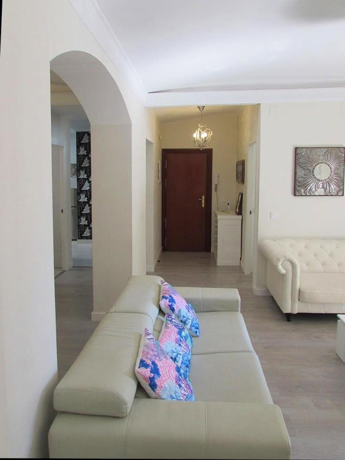 Apartamento A 50 Metros De La Playa Malagueta Con Vistas Al Mar Málaga Esterno foto