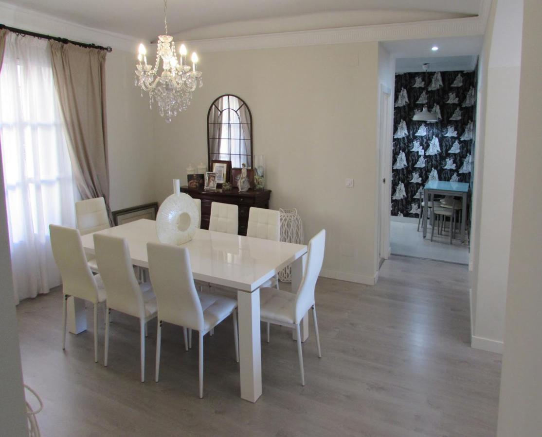 Apartamento A 50 Metros De La Playa Malagueta Con Vistas Al Mar Málaga Esterno foto