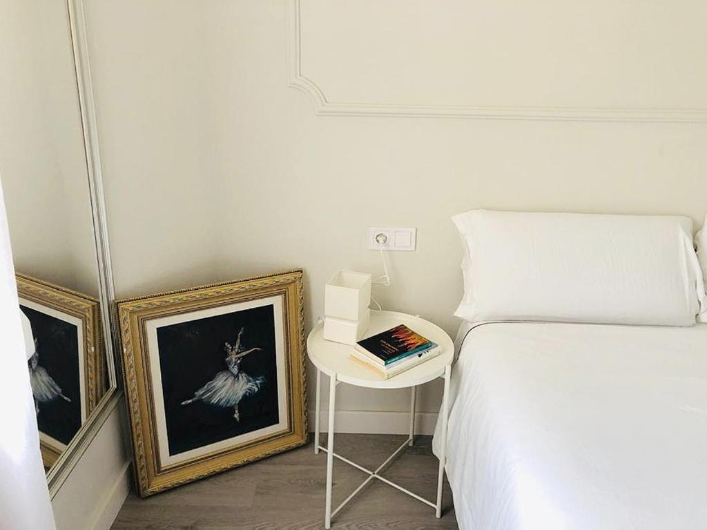 Apartamento A 50 Metros De La Playa Malagueta Con Vistas Al Mar Málaga Esterno foto