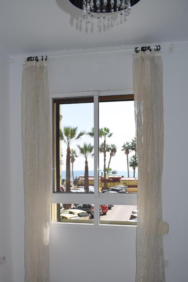 Apartamento A 50 Metros De La Playa Malagueta Con Vistas Al Mar Málaga Esterno foto